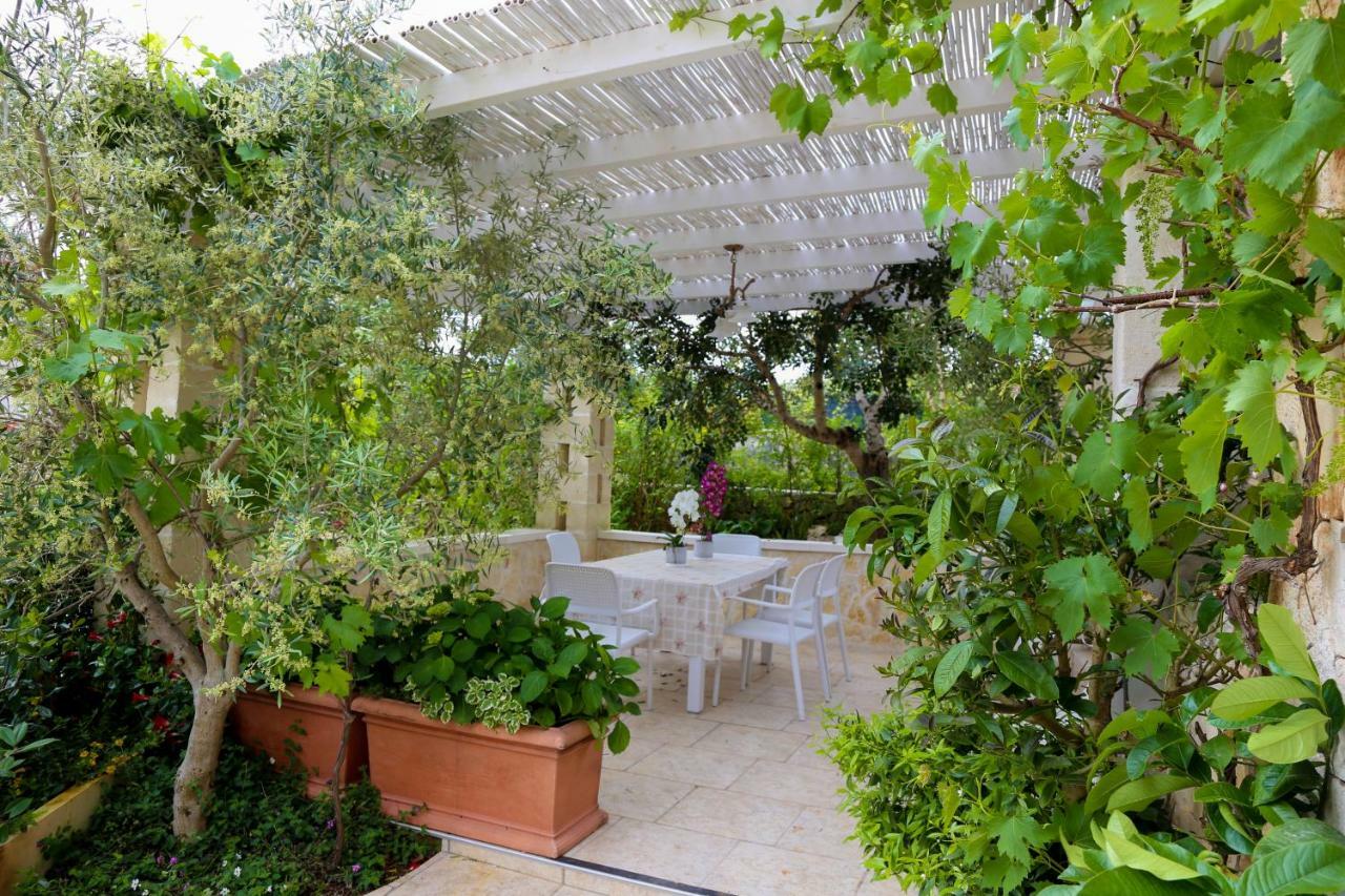 Appartamento Gardenia In Villa Mariella Ostuni Exterior foto